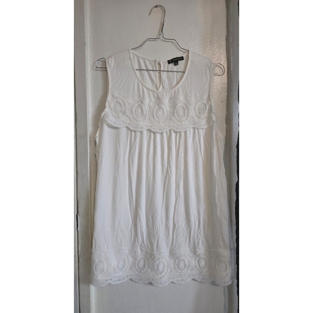 Adrianna Papell Elegant White Top